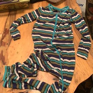 KicKee Pants 4T onesie
